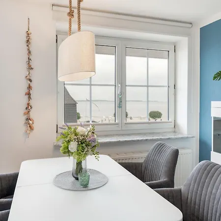 Apartmán Bellevue 11 *